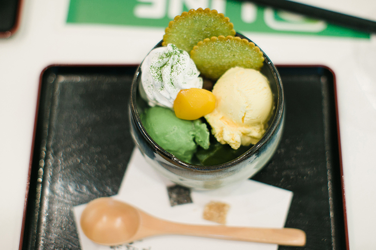 Kyoto-Japan-travel-photography-by-Courtney-Tompson-Midwest-photographer